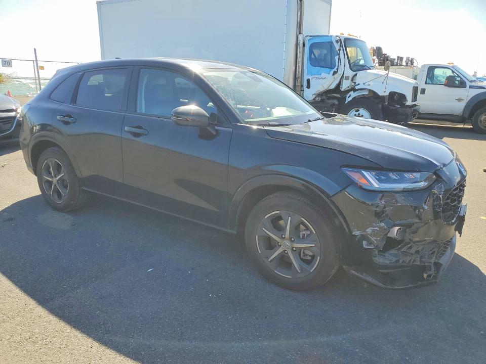 77864705 :رقم المزاد ، 3CZRZ1H79SM752536 vin ، 2025 Honda Hr-v مزاد بيع