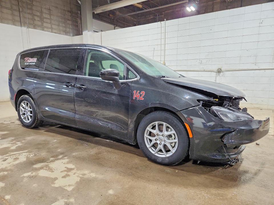 2022 Chrysler Voyager მანქანა იყიდება აუქციონზე, vin: 2C4RC1CG8NR208783, აუქციონის ნომერი: 76656045