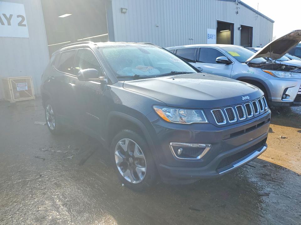 Продаж на аукціоні авто 2018 Jeep Compass, vin: 3C4NJDCBXJT419016, номер лоту: 77424685