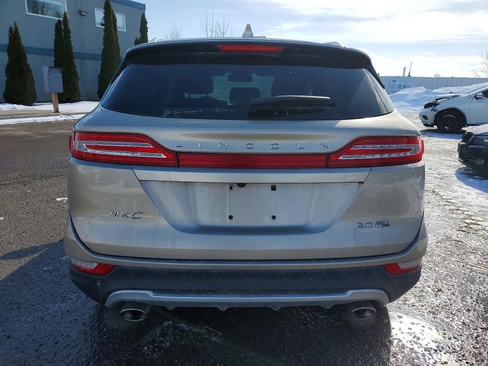 Продажа на аукционе авто 2015 Lincoln Townhouse Mkc, vin: 5LMCJ2A95FUJ04691, номер лота: 77373495