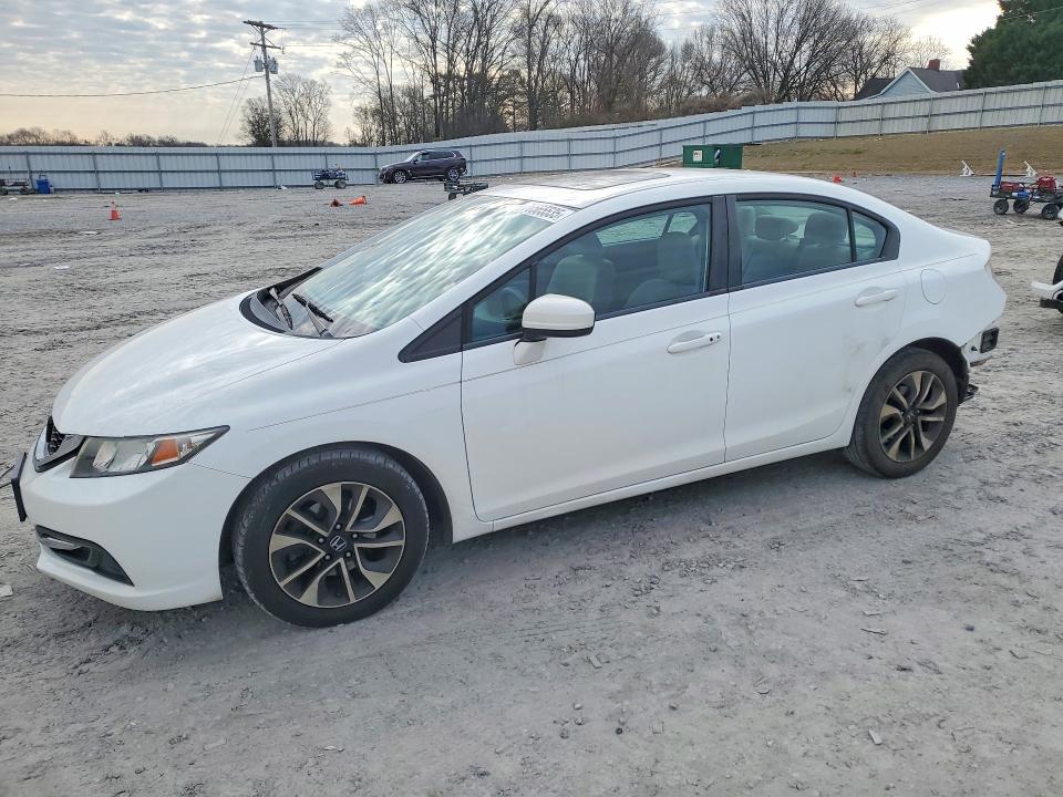 Auction sale of the 2015 Honda Civic, vin: 19XFB2F81FE029181, lot number: 76565535