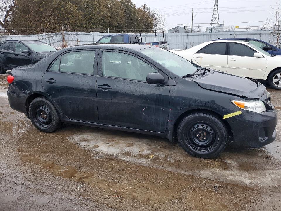 76312785 :رقم المزاد ، 2T1BU4EE8BC751719 vin ، 2011 Toyota Corolla مزاد بيع