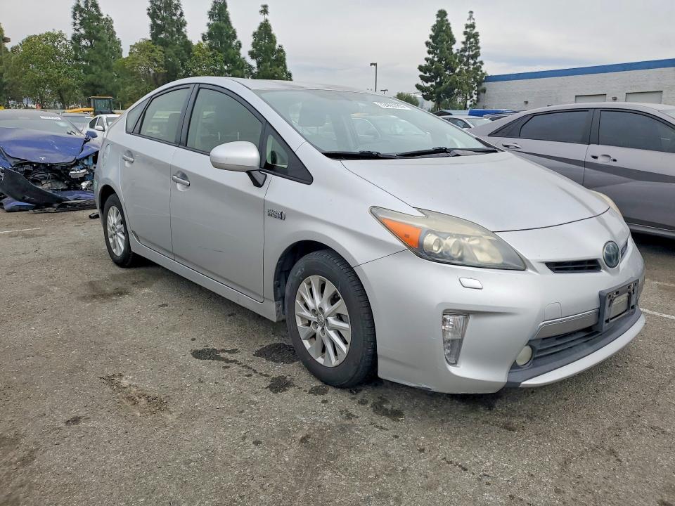 72495785 :رقم المزاد ، JTDKN3DP5C3001442 vin ، 2012 Toyota Prius Plug مزاد بيع