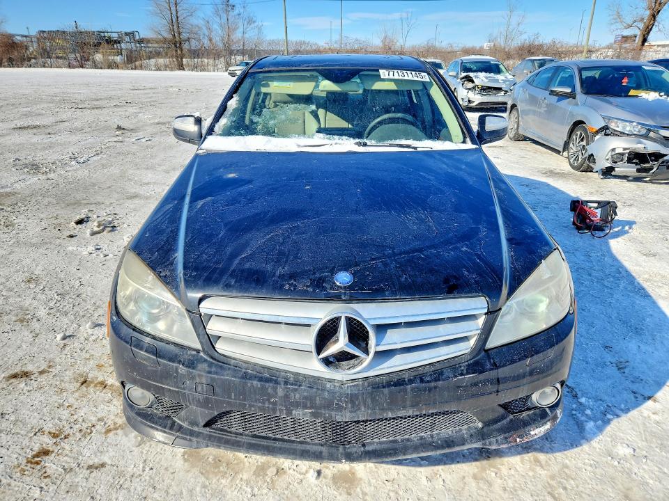 77131145 :رقم المزاد ، WDDGF81X19F339857 vin ، 2009 Mercedes-benz C مزاد بيع