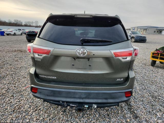 78469425 :رقم المزاد ، 5TDKKRFH4FS042973 vin ، 2015 Toyota Highlander مزاد بيع