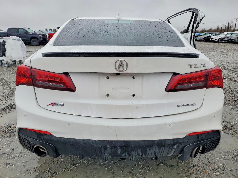 76288135 :رقم المزاد ، 19UUB3F65LA001668 vin ، 2020 Acura Tlx مزاد بيع
