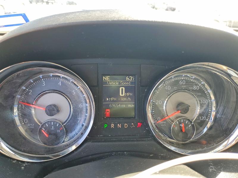 75222715 :رقم المزاد ، 2A4RR8DG8BR616213 vin ، 2011 Chrysler Town & Country مزاد بيع