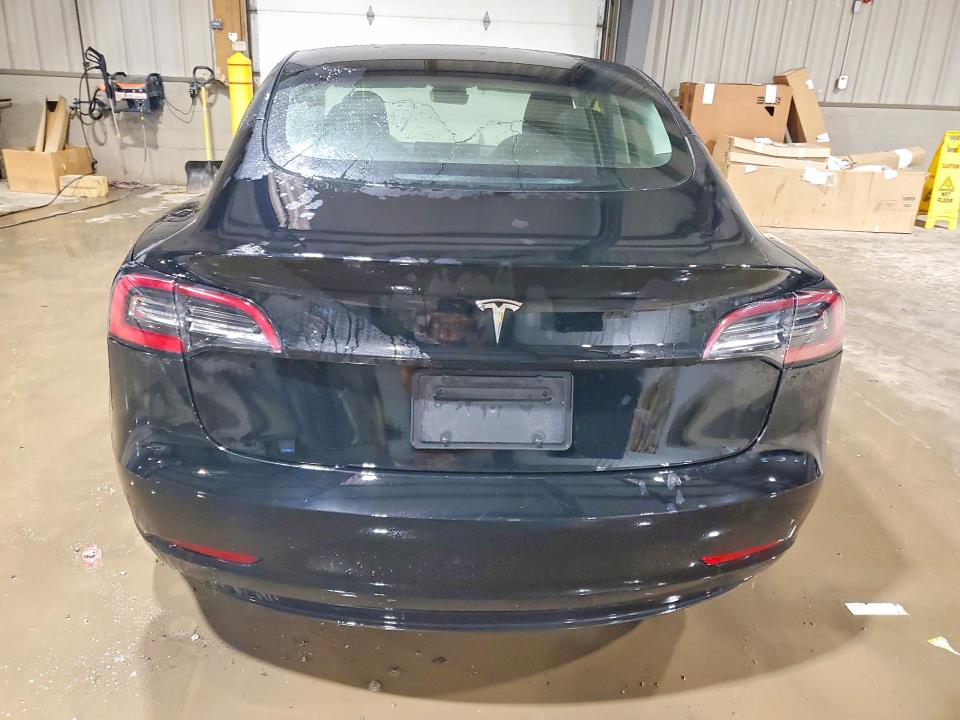 Продажа на аукционе авто 2023 Tesla Model 3, vin: 5YJ3E1EA4PF450784, номер лота: 77742385