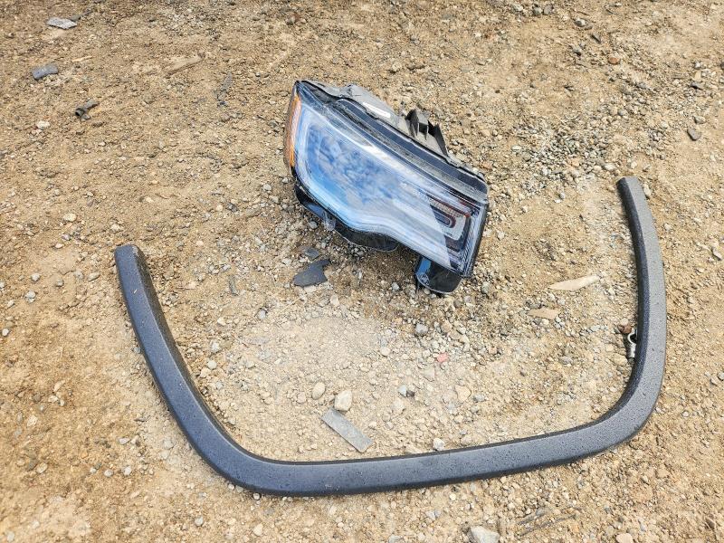 2022 Jeep Grand Cherokee მანქანა იყიდება აუქციონზე, vin: 1C4RJFBGXNC143593, აუქციონის ნომერი: 79396105