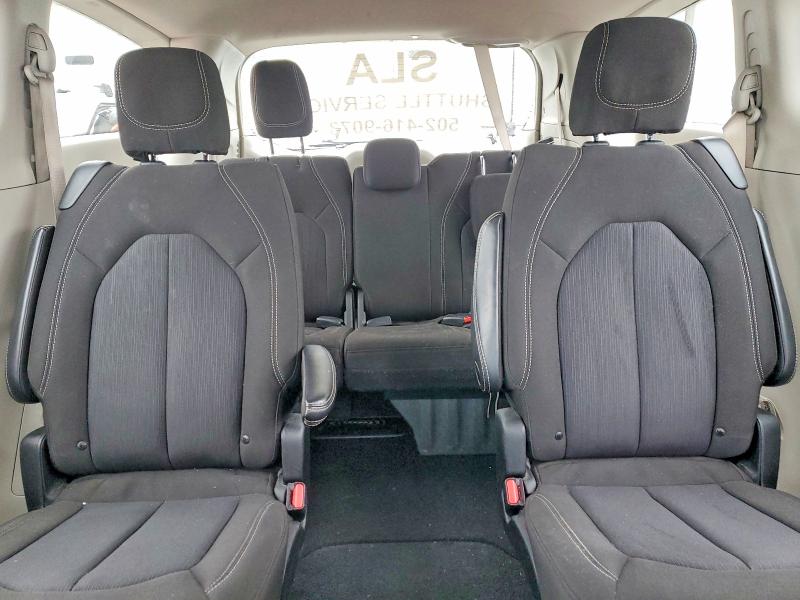 76197165 :رقم المزاد ، 2C4RC1CG8NR225146 vin ، 2022 Chrysler Voyager مزاد بيع