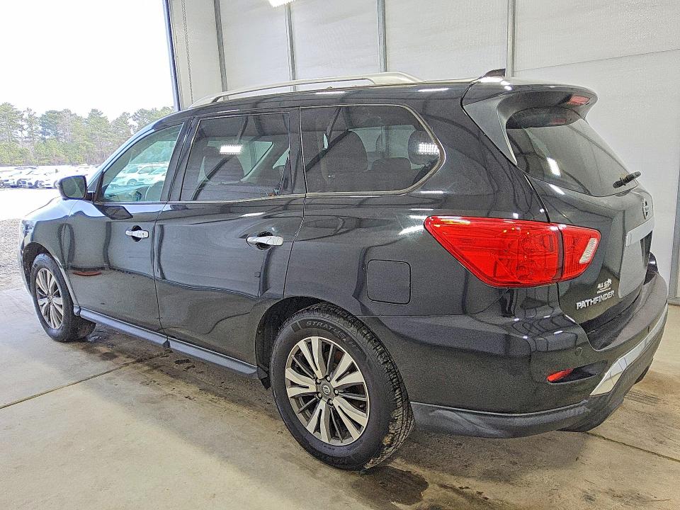 77932165 :رقم المزاد ، 5N1DR2MN1KC643723 vin ، 2019 Nissan Pathfinder مزاد بيع