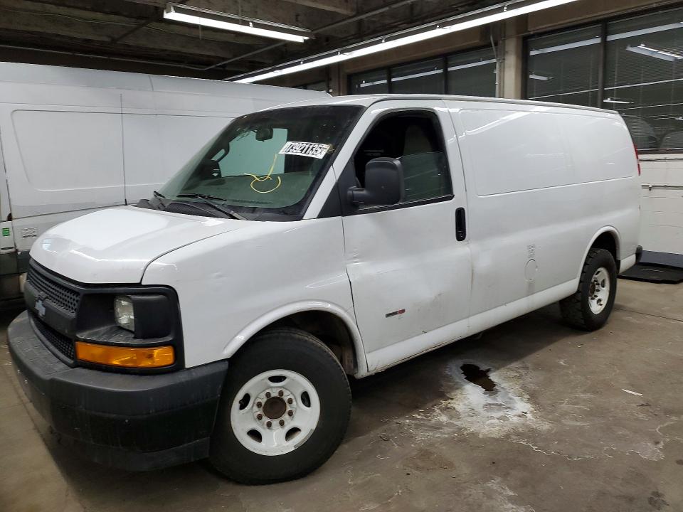 73921135 :رقم المزاد ، 1GCWGAF11H1325189 vin ، 2017 Chevrolet Express G2500 مزاد بيع
