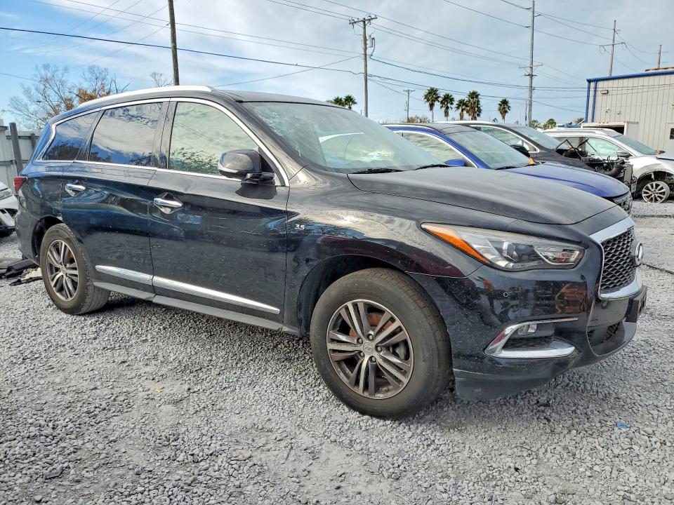 76767475 :رقم المزاد ، 5N1DL0MN6HC554230 vin ، 2017 Infiniti Qx60 مزاد بيع