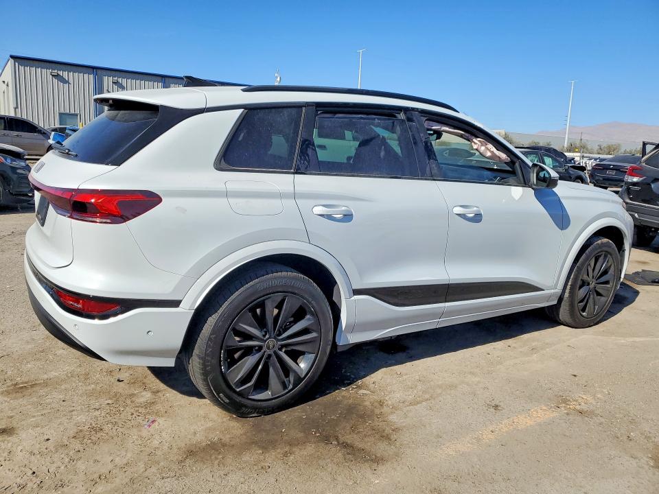 Aukcja sprzedaży 2025 Audi Q6 E-tron, vin: WA112BGF8SA013137, numer aukcji: 76007355
