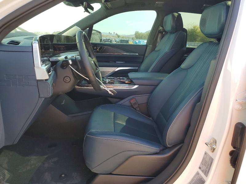 2025 Cadillac Escalade Iq მანქანა იყიდება აუქციონზე, vin: 1GYTEFKL0SU105099, აუქციონის ნომერი: 78845685