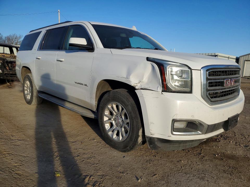 Продажа на аукционе авто 2017 Gmc Yukon Xl, vin: 1GKS2FKC0HR215306, номер лота: 77527305