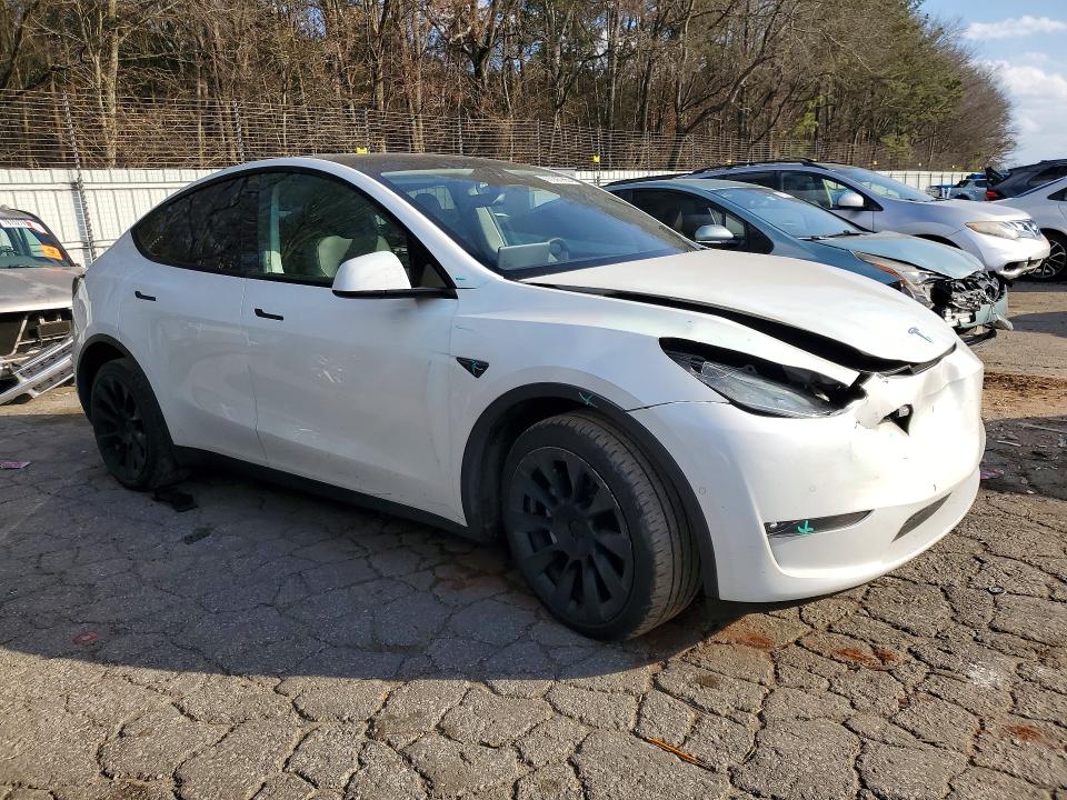 Продажа на аукционе авто 2021 Tesla Model Y, vin: 5YJYGDEE4MF152932, номер лота: 77747955