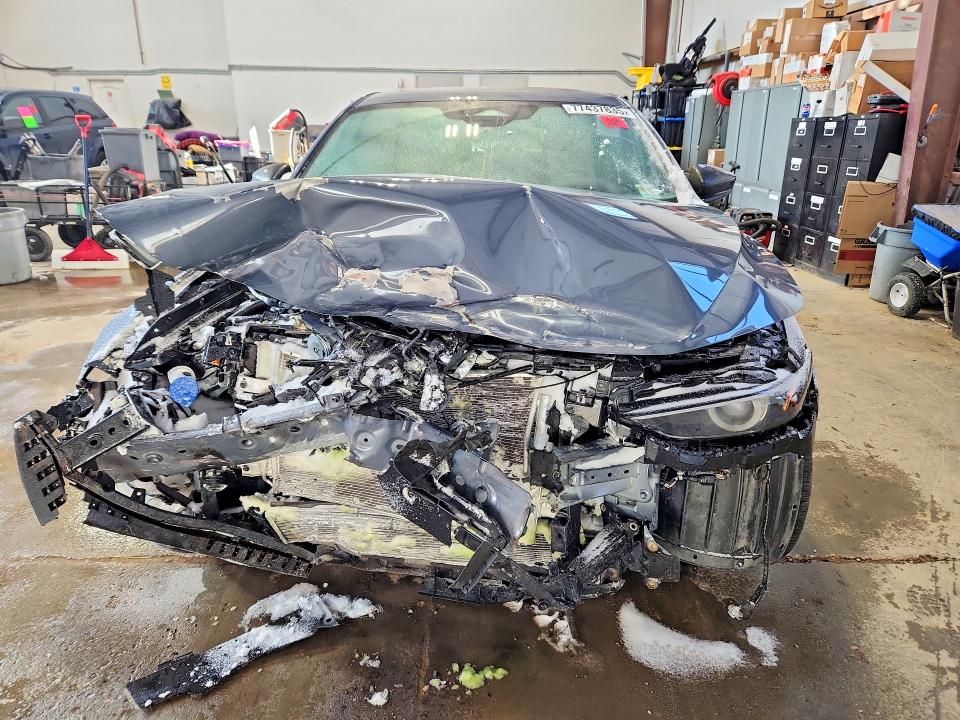 2025 Mazda 3 მანქანა იყიდება აუქციონზე, vin: JM1BPBMYXS1796785, აუქციონის ნომერი: 77437835