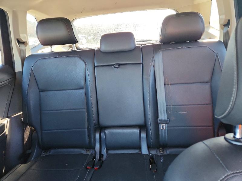 75537375 :رقم المزاد ، 3VV2B7AX4LM093406 vin ، 2020 Volkswagen Tiguan مزاد بيع
