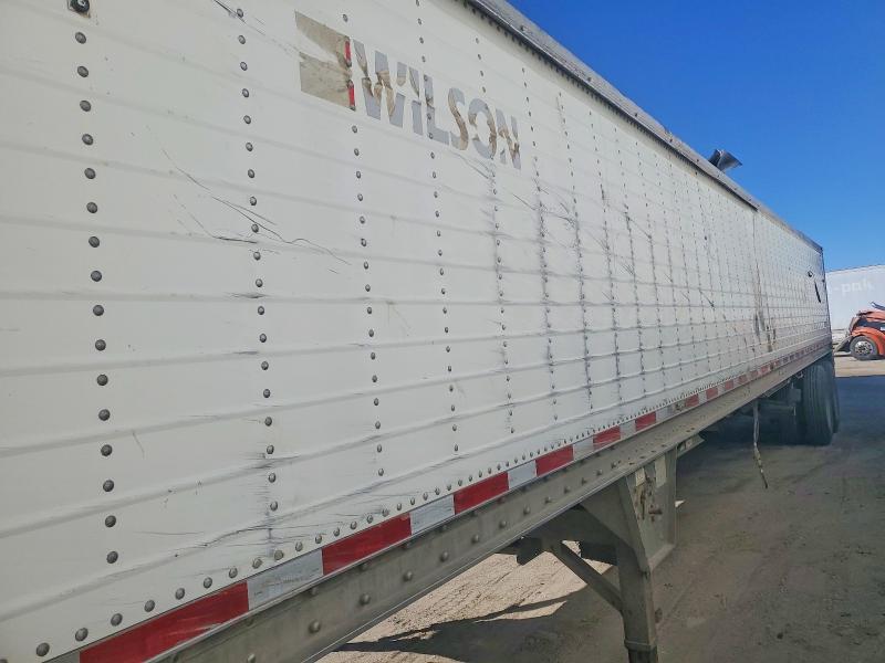 76568515 :رقم المزاد ، 1W14422A9E2263421 vin ، 2014 Wilson Semi Trail مزاد بيع