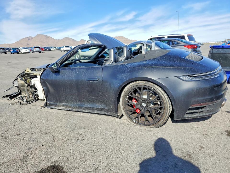 78486915 :رقم المزاد ، WP0CB2A95NS245601 vin ، 2022 Porsche 911 مزاد بيع