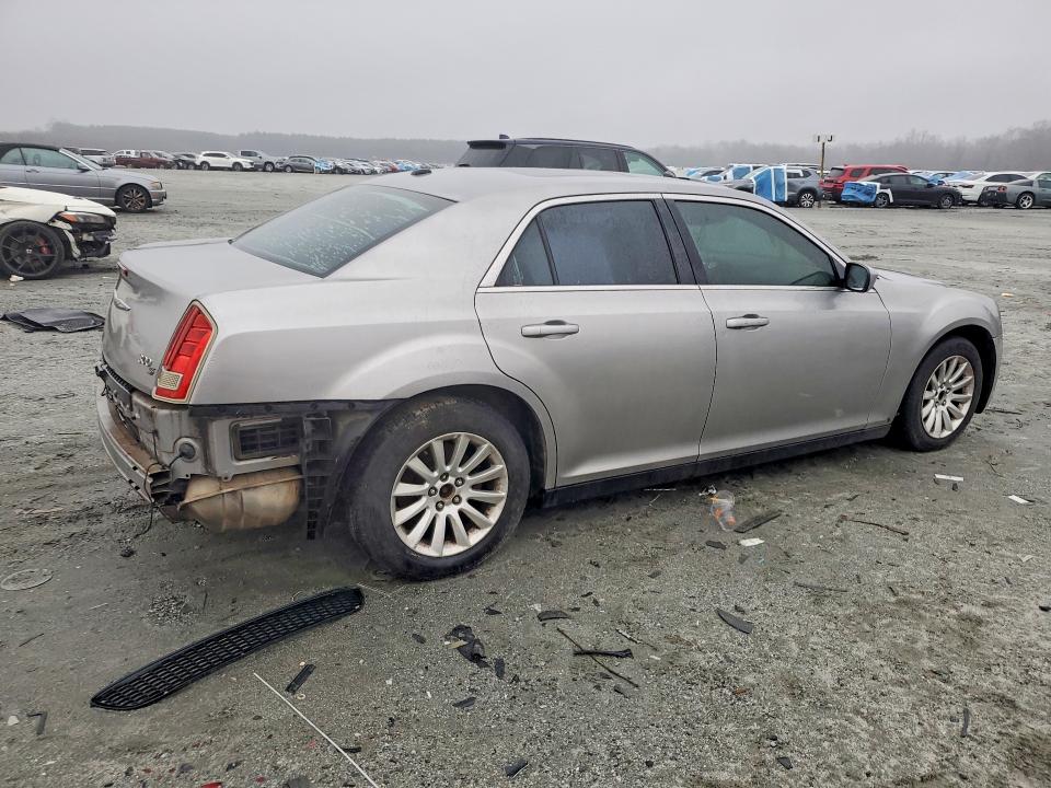 Продажа на аукционе авто 2013 Chrysler 300, vin: 2C3CCABG5DH574653, номер лота: 79010765