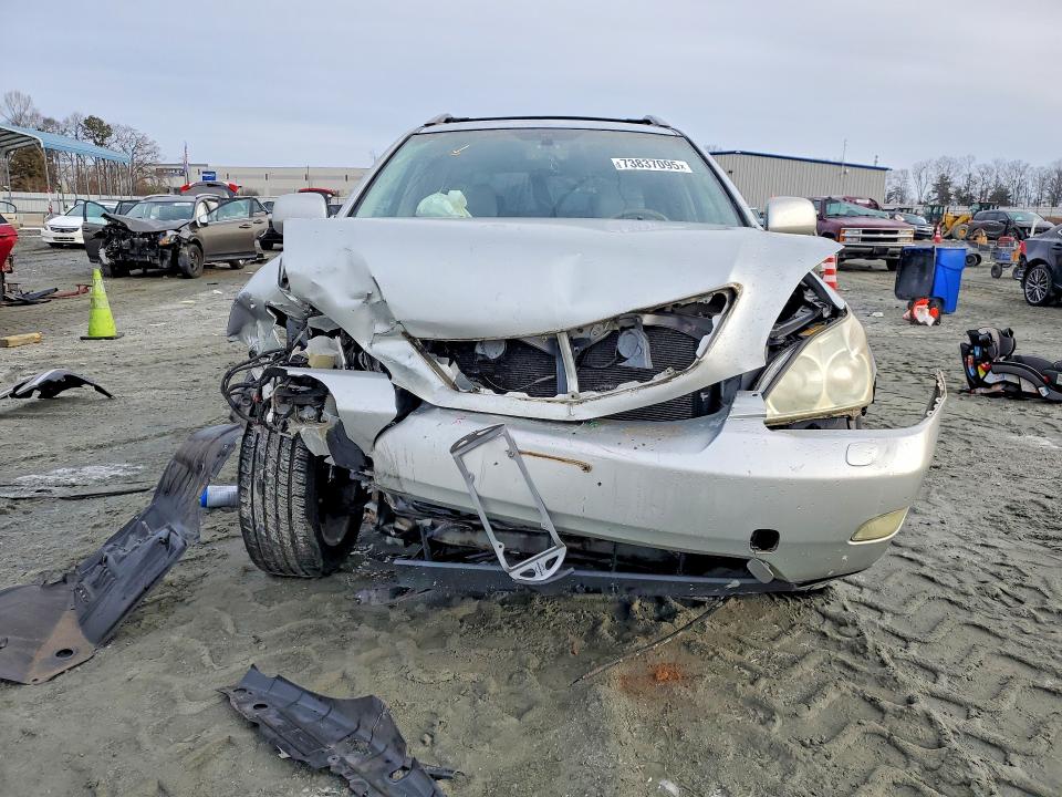 73837095 :رقم المزاد ، 2T2HA31UX4C021349 vin ، 2004 Lexus Rx مزاد بيع