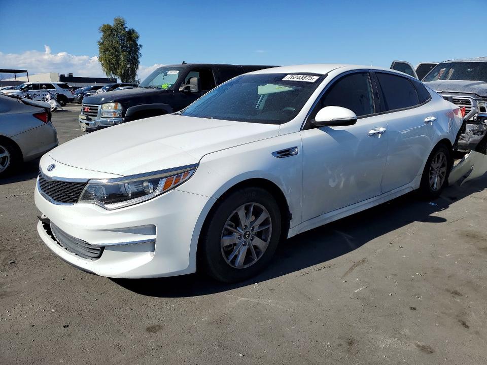 Продаж на аукціоні авто 2018 Kia Optima, vin: 5XXGT4L39JG196085, номер лоту: 76243875