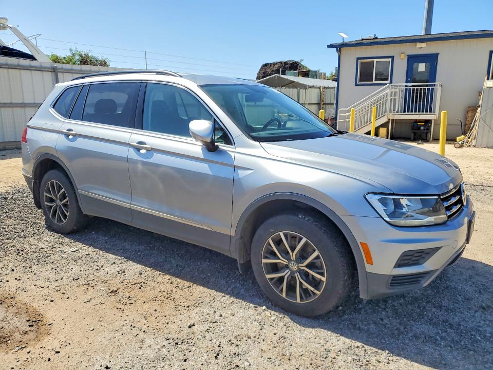 2020 Volkswagen Tiguan მანქანა იყიდება აუქციონზე, vin: 3VV3B7AX7LM155806, აუქციონის ნომერი: 78540985