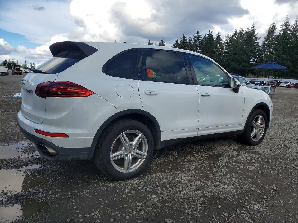 2016 Porsche Cayenne მანქანა იყიდება აუქციონზე, vin: WP1AA2A21GLA10086, აუქციონის ნომერი: 77515555