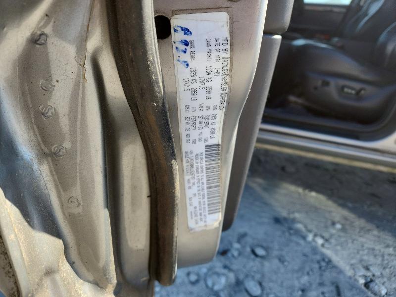 2001 Jeep Grand Cherokee მანქანა იყიდება აუქციონზე, vin: 1J4GX58N51C628797, აუქციონის ნომერი: 76588025