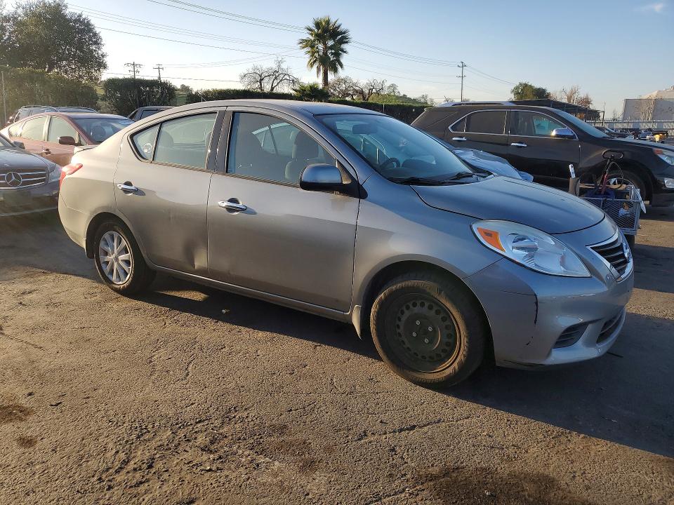 Aukcja sprzedaży 2014 Nissan Versa, vin: 3N1CN7AP1EL863101, numer aukcji: 75597055