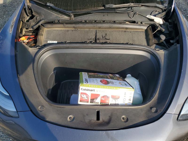 75941515 :رقم المزاد ، 7SAYGDEE5NF353033 vin ، 2022 Tesla Model Y مزاد بيع