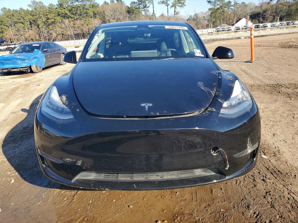 Продажа на аукционе авто 2023 Tesla Model Y, vin: 7SAYGDEE1PA057233, номер лота: 75811155