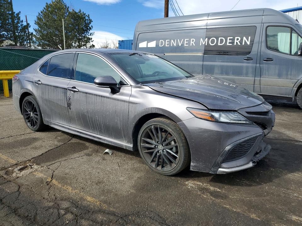 Продажа на аукционе авто 2022 Toyota Camry, vin: 4T1K61AKXNU052549, номер лота: 77238765
