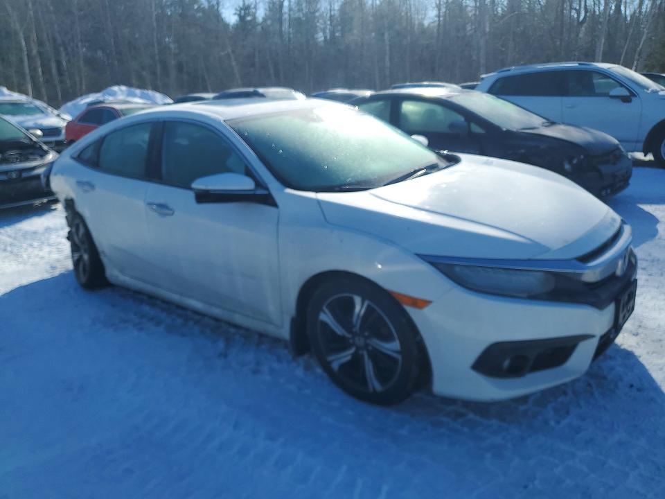 77107325 :رقم المزاد ، 2HGFC1F96JH104102 vin ، 2018 Honda Civic مزاد بيع