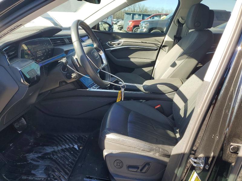 Продаж на аукціоні авто 2021 Audi E-tron, vin: WA1AAAGE8MB014371, номер лоту: 78155935
