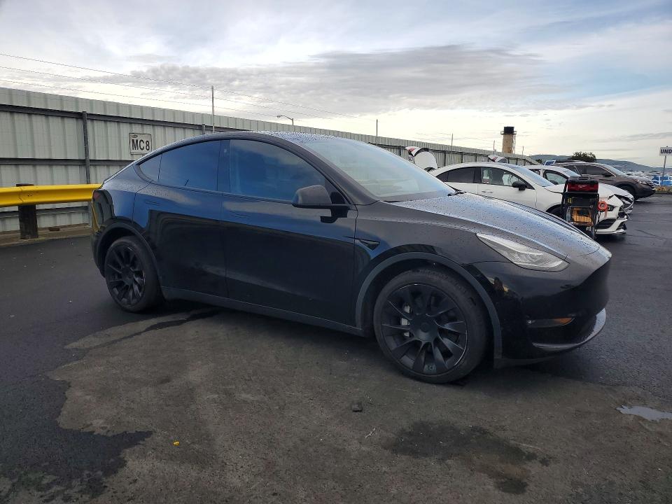 78514435 :رقم المزاد ، 7SAYGDEE5NF506414 vin ، 2022 Tesla Model Y مزاد بيع