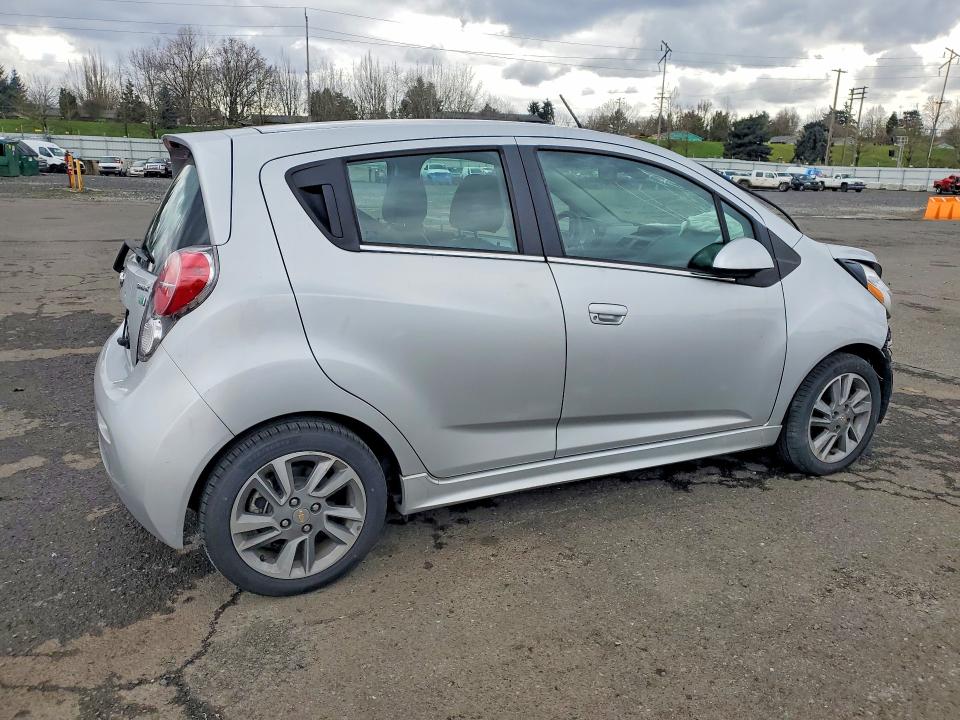 2015 Chevrolet Spark Ev მანქანა იყიდება აუქციონზე, vin: KL8CL6S08FC818838, აუქციონის ნომერი: 78622895