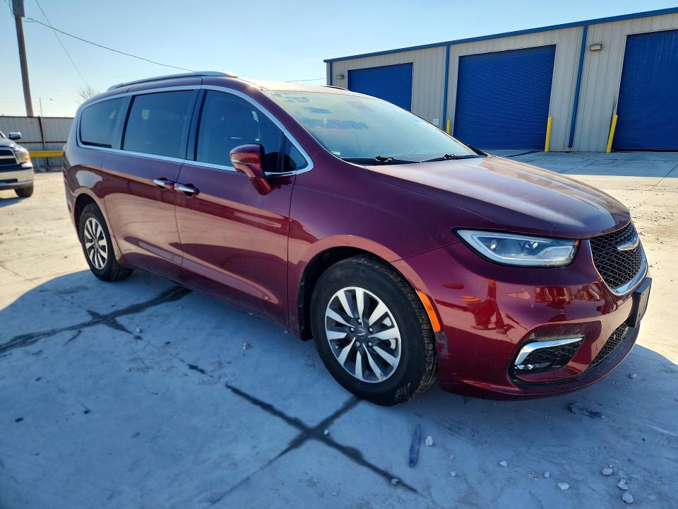 76671235 :رقم المزاد ، 2C4RC1BG8MR524586 vin ، 2021 Chrysler Pacifica مزاد بيع