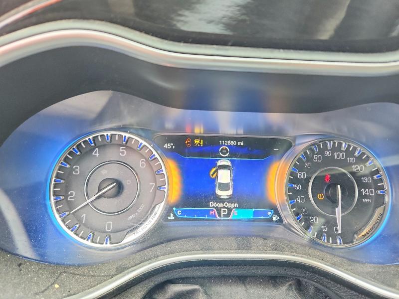 78283825 :رقم المزاد ، 1C3CCCCB3FN760894 vin ، 2015 Chrysler 200 مزاد بيع