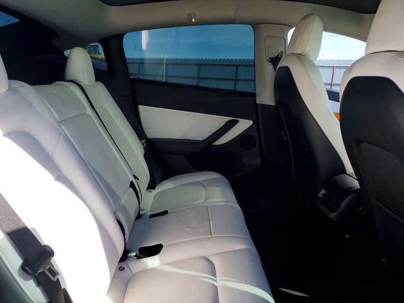 Продажа на аукционе авто 2021 Tesla Model Y, vin: 5YJYGDEF1MF201867, номер лота: 79098375