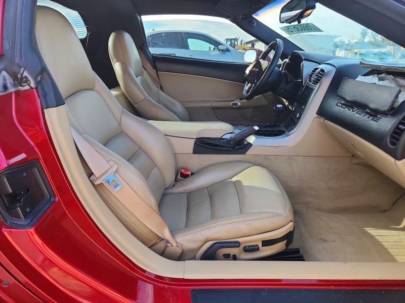 76003675 :رقم المزاد ، 1G1YY24UX55113638 vin ، 2005 Chevrolet Corvette مزاد بيع