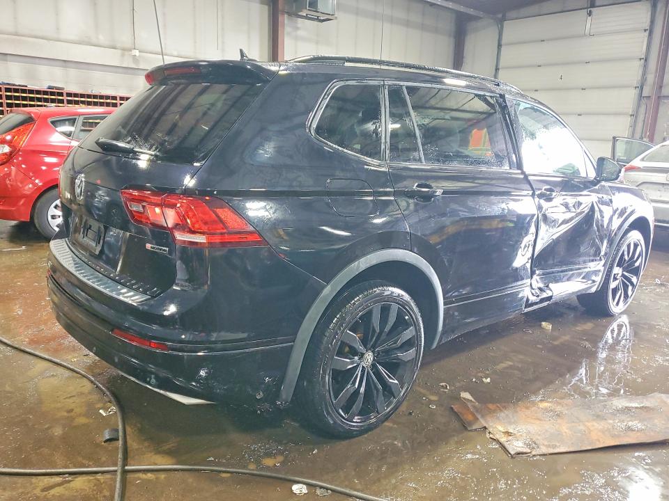 Продажа на аукционе авто 2020 Volkswagen Tiguan, vin: 3VV2B7AX6LM135218, номер лота: 76796825