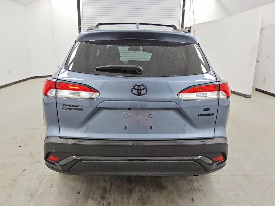Продаж на аукціоні авто 2024 Toyota Corolla Cross Hybrid, vin: 7MUFBABG8RV056255, номер лоту: 77307885