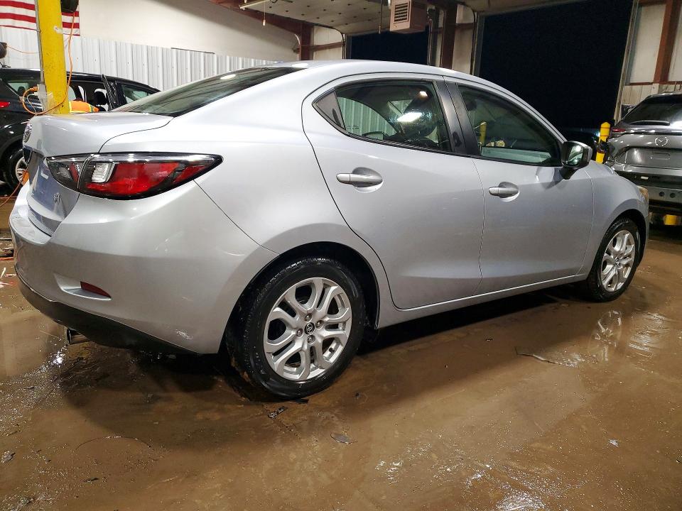 Продаж на аукціоні авто 2017 Toyota Yaris Ia, vin: 3MYDLBYV2HY155639, номер лоту: 75928325