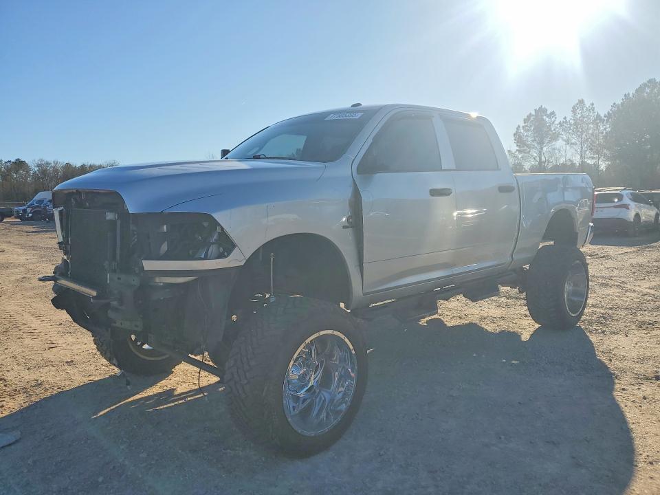 77505395 :رقم المزاد ، 3C6UR5CL4HG679974 vin ، 2017 Ram 2500 مزاد بيع