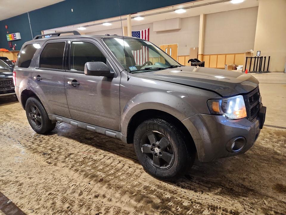 77292325 :رقم المزاد ، 1FMCU9D71BKB35911 vin ، 2011 Ford Escape Xlt مزاد بيع