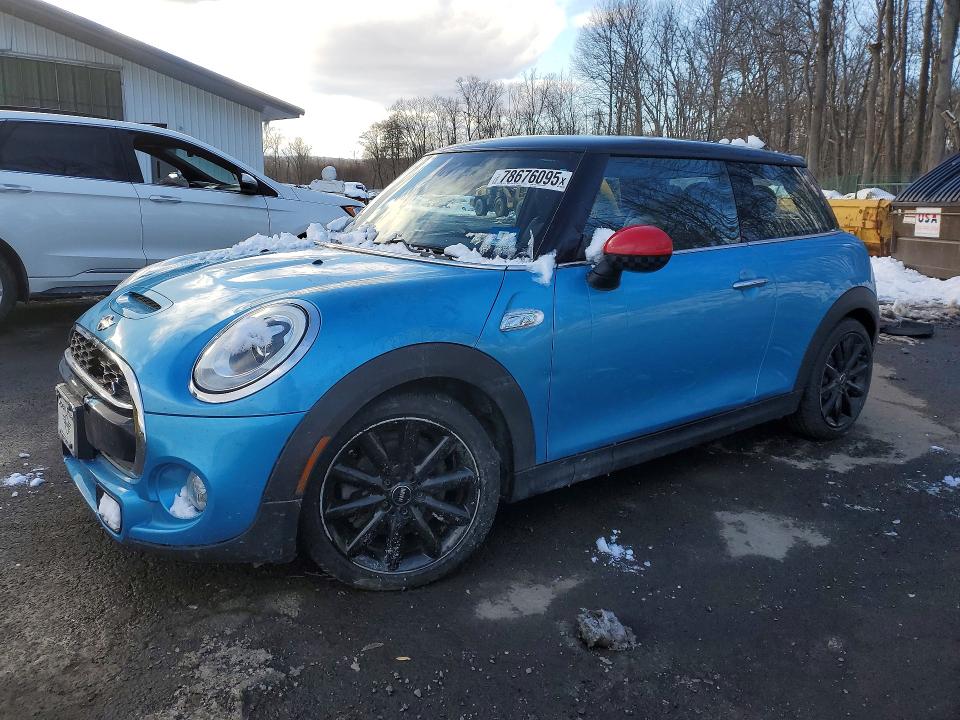 Продаж на аукціоні авто 2018 Mini Cooper, vin: WMWXP7C58J2A47017, номер лоту: 78676095