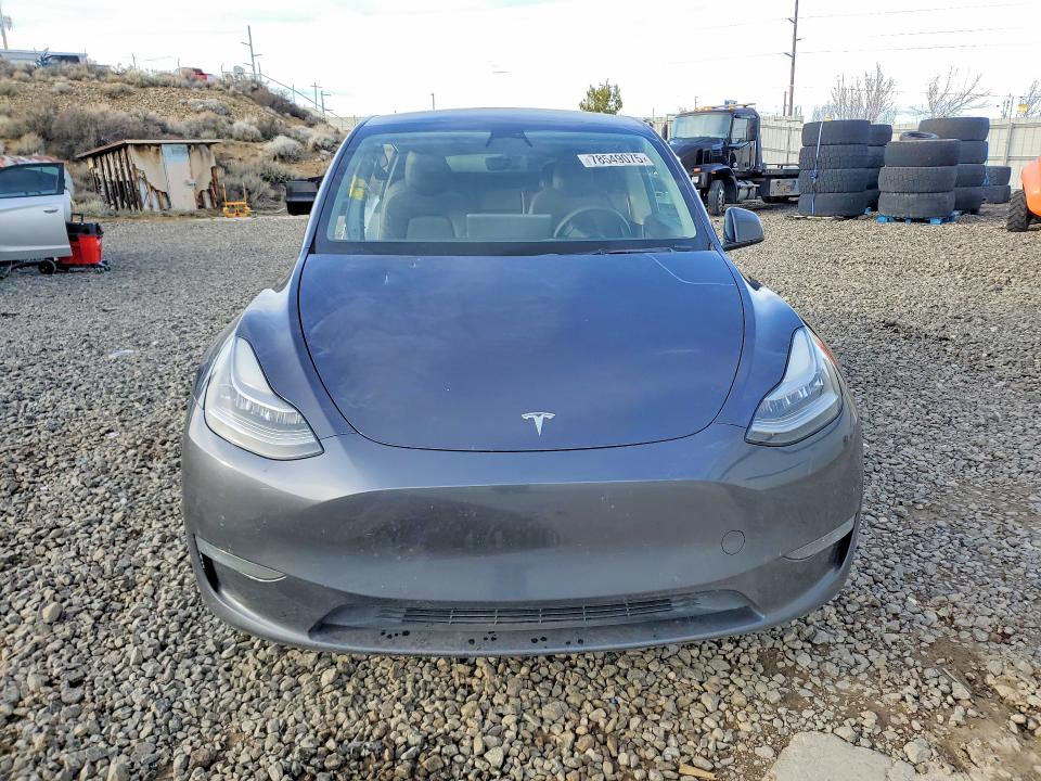 78549075 :رقم المزاد ، 5YJYGDEF9MF093613 vin ، 2021 Tesla Model Y مزاد بيع